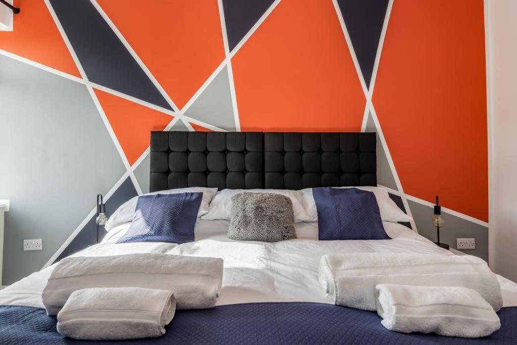 Hopetown Apartment-Modern 2 Bed With Free Parking Normanton  Екстериор снимка